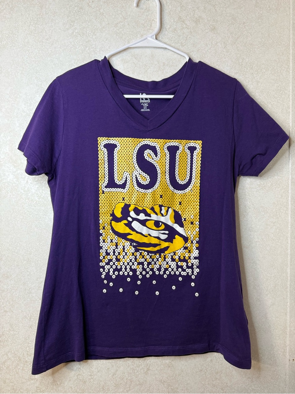 LSU Women’s V-Neck Tee